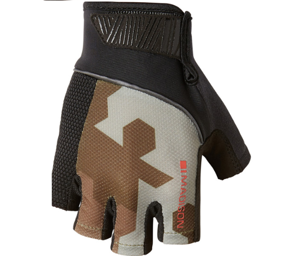 Sportive Mitt